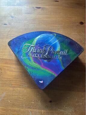 Trivial Pursuit Millennium Edition 100% Complete